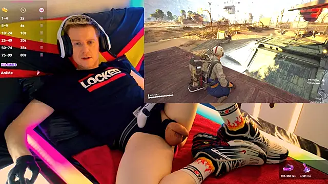 Snapshot of Fuc71 chatting on 02.11.26 Fuc71 online show from 02.11.26