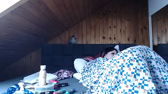 Snapshot of BoeseMoni1998 chatting on 11.08.25 BoeseMoni1998 online show from 11.08.25