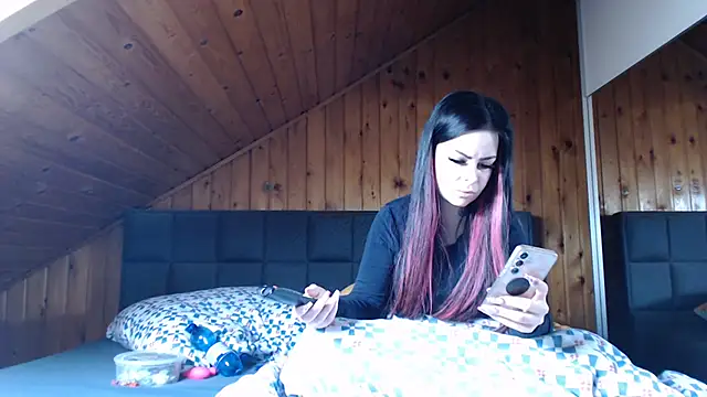 Snapshot of BoeseMoni1998 chatting on 11.22.25 BoeseMoni1998 online show from 11.22.25