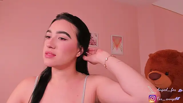 angeel fox online show from 09.17.25