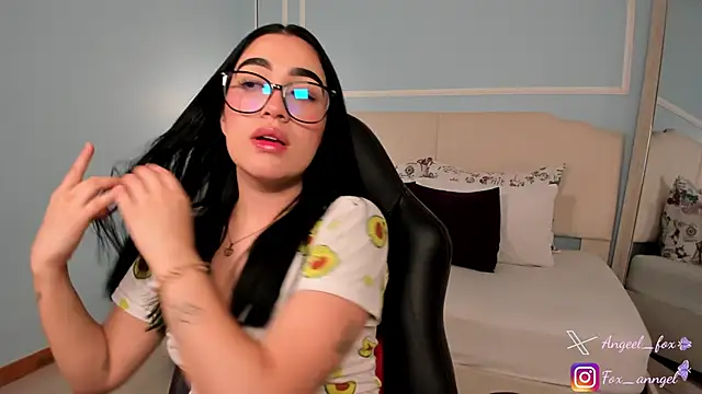 angeel fox online show from 12.15.25