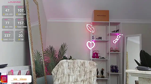 ArianaArianna online show from 02.28.26