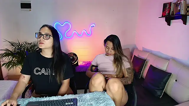 Jules n Gia online show from 01.30.25