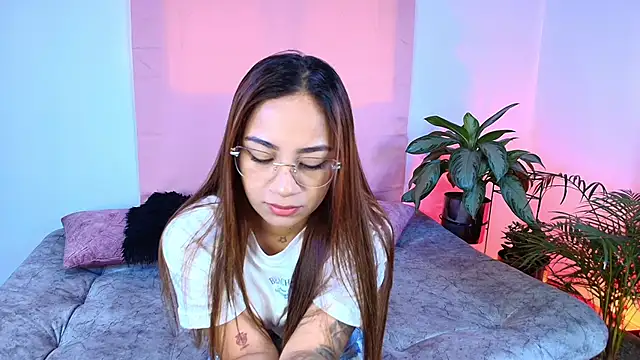 Jules n Gia online show from 12.03.25