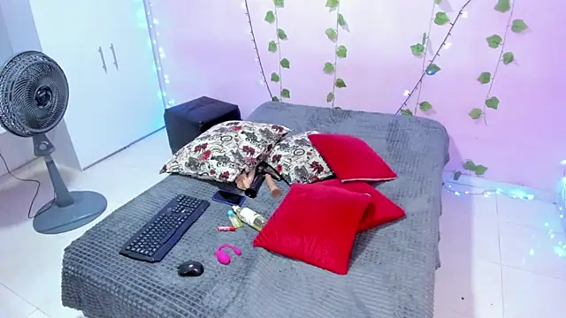 ambersmitx online show from 02.02.25