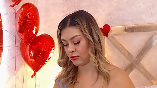 Snapshot of JoannaStanford chatting on 02.22.25 JoannaStanford online show from 02.22.25