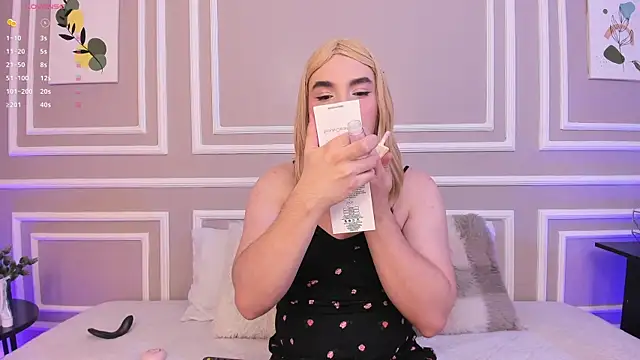 Snapshot of meloddysky chatting on 12.10.24 meloddysky online show from 12.10.24