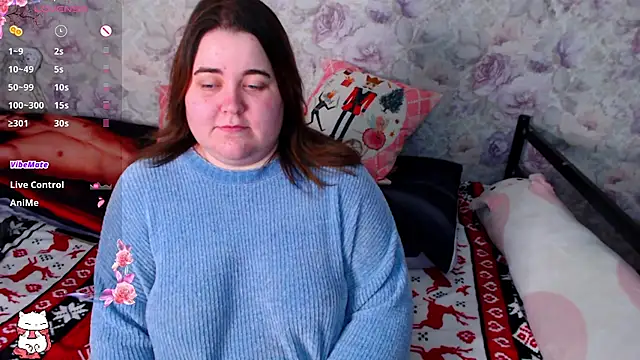 Estelle Hicks online show from 01.05.25