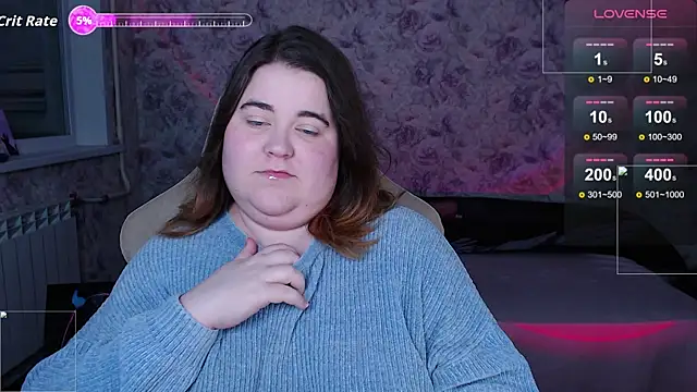 Estelle Hicks online show from 10.21.25