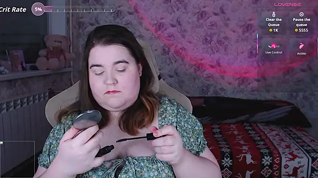 Estelle Hicks online show from 02.06.26