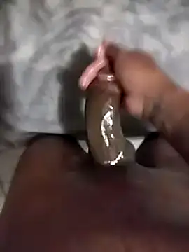 Snapshot of Leratolalebo chatting on 11.30.25 Leratolalebo online show from 11.30.25