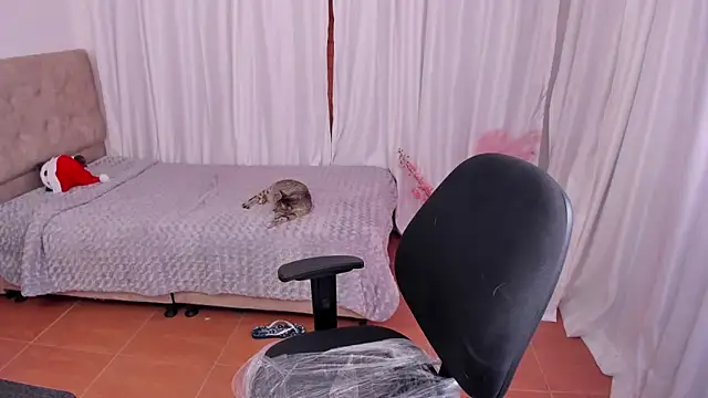 Victoryyy  online show from 12.16.24