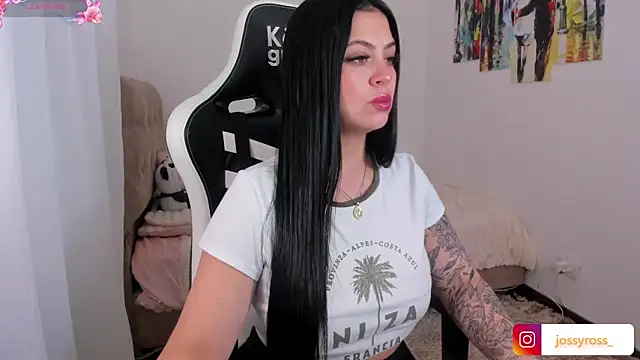 Victoryyy  online show from 09.11.25