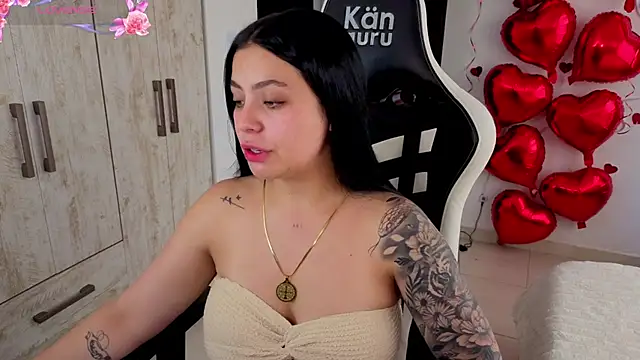 Snapshot of Victoryyy_ chatting on 02.13.26 Victoryyy online show from 02.13.26