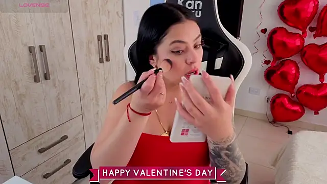 Snapshot of Victoryyy_ chatting on 02.14.26 Victoryyy online show from 02.14.26