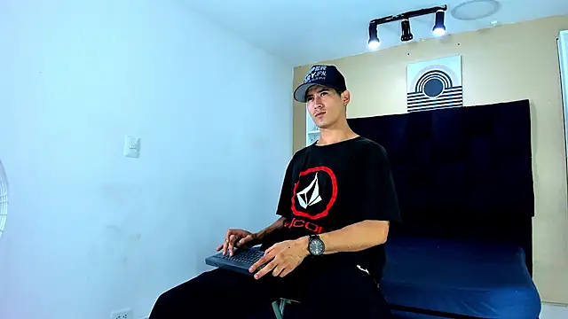 Jhonn Rhyss online show from 12.27.24