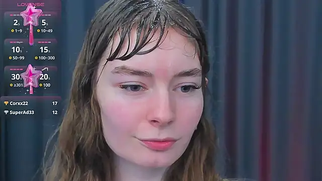 Snapshot of EvaSelin chatting on 02.07.25 EvaSelin online show from 02.07.25