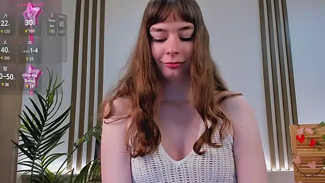 Snapshot of EvaSelin chatting on 02.27.25 EvaSelin online show from 02.27.25