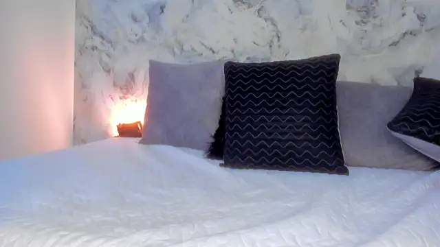 Bella desi  online show from 02.23.25