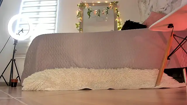 Snapshot of Bella_desi_ chatting on 07.19.26 Bella desi online show from 07.19.26