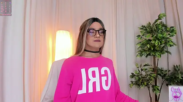 Snapshot of vitta_alfayed chatting on 03.02.25 vitta alfayed online show from 03.02.25