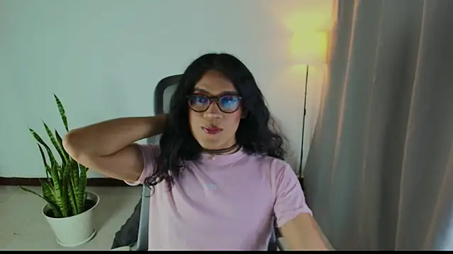 Snapshot of vitta_alfayed chatting on 12.02.25 vitta alfayed online show from 12.02.25