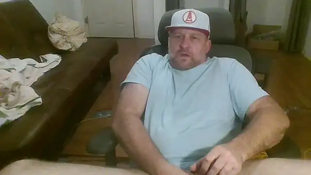 Snapshot of poundyouout69 chatting on 03.06.26 poundyouout69 online show from 03.06.26