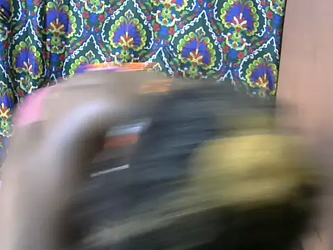 Snapshot of sexy-rosie chatting on 11.09.25 sexy-rosie online show from 11.09.25