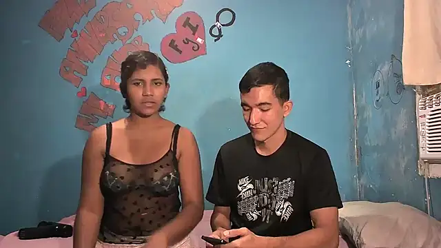 Snapshot of Sweetiefoxxx chatting on 01.09.25 Sweetiefoxxx online show from 01.09.25