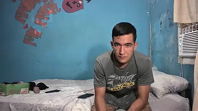 Snapshot of Sweetiefoxxx chatting on 01.30.25 Sweetiefoxxx online show from 01.30.25