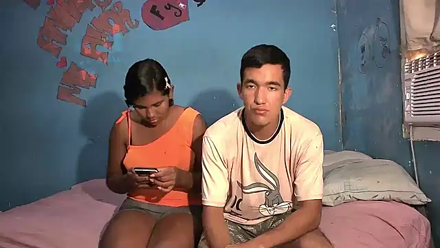 Snapshot of Sweetiefoxxx chatting on 02.17.25 Sweetiefoxxx online show from 02.17.25