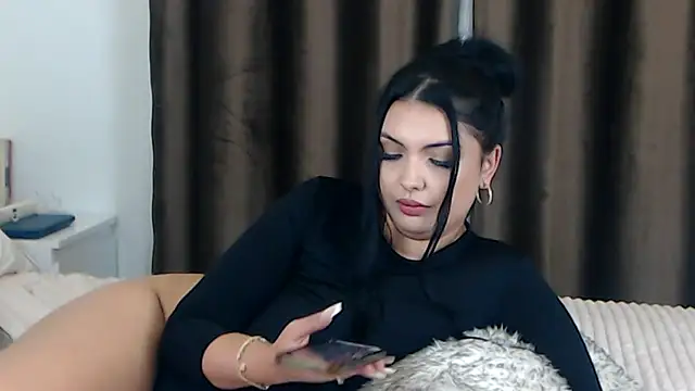 BriannaBk online show from 01.07.25