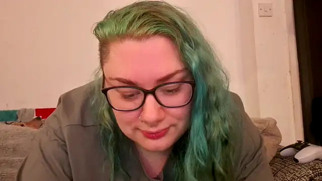 Snapshot of Bustycurves chatting on 02.28.26 Bustycurves online show from 02.28.26