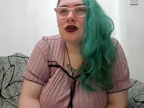 Bustycurves online show from 04.29.26