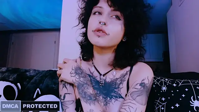 NaughtyLittleFox online show from 04.30.26
