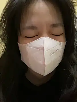 Snapshot of minmin2kk5 chatting on 02.02.25 minmin2kk5 online show from 02.02.25