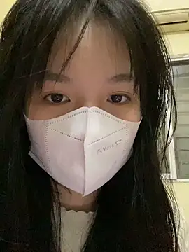 Snapshot of minmin2kk5 chatting on 02.19.25 minmin2kk5 online show from 02.19.25