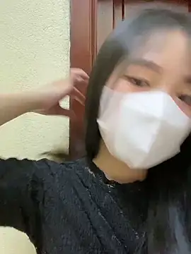 Snapshot of minmin2kk5 chatting on 03.13.25 minmin2kk5 online show from 03.13.25