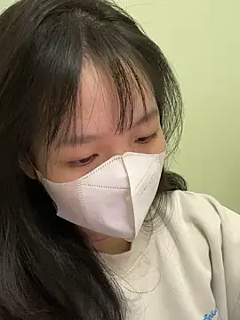 Snapshot of minmin2kk5 chatting on 03.21.25 minmin2kk5 online show from 03.21.25