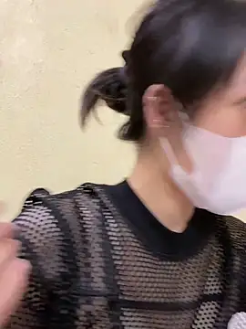 Snapshot of minmin2kk5 chatting on 09.17.25 minmin2kk5 online show from 09.17.25