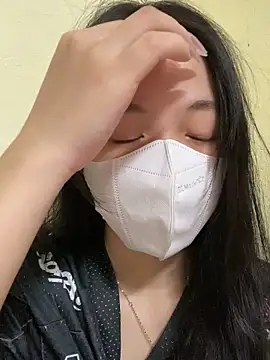 Snapshot of minmin2kk5 chatting on 09.23.25 minmin2kk5 online show from 09.23.25