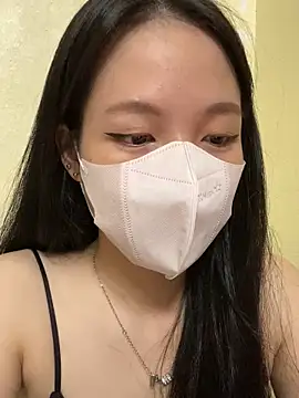 Snapshot of minmin2kk5 chatting on 10.03.25 minmin2kk5 online show from 10.03.25