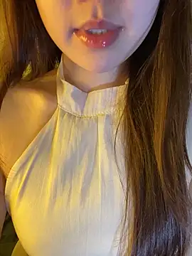 minmin2kk5 online show from 04.28.26