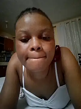 Freya 004 online show from 11.30.25