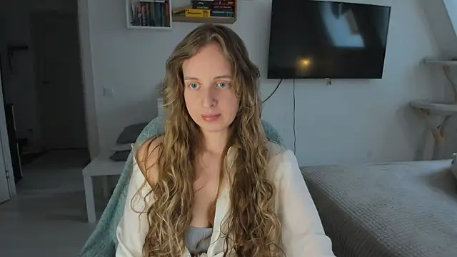 violet blue eyes online show from 11.11.25