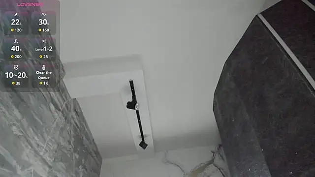 Snapshot of saracaball_ chatting on 11.09.25 saracaball online show from 11.09.25