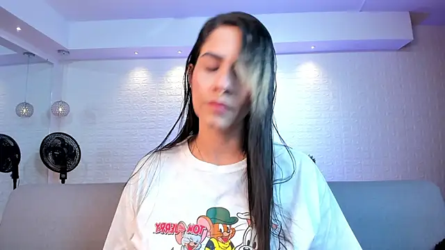 violet scott online show from 12.02.25