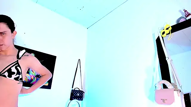 Snapshot of la_ratona_1 chatting on 05.23.26 la ratona 1 online show from 05.23.26