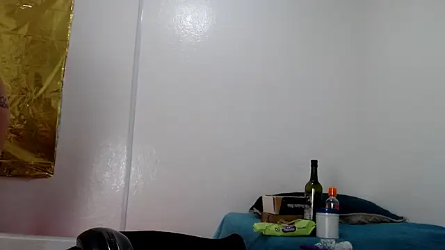 Snapshot of camilavagina24 chatting on 12.25.24 camilavagina24 online show from 12.25.24