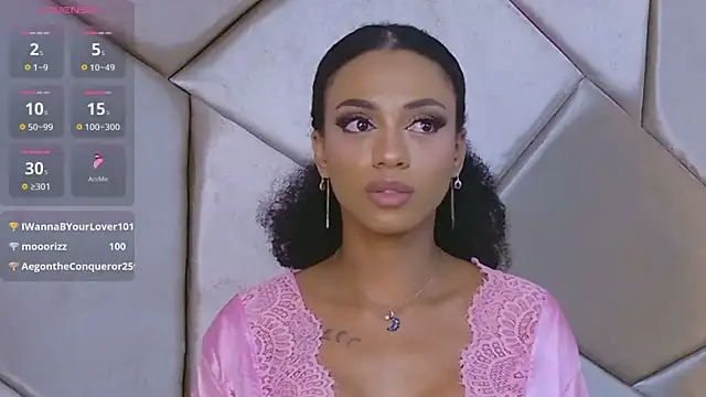 Nahomi King online show from 01.11.25